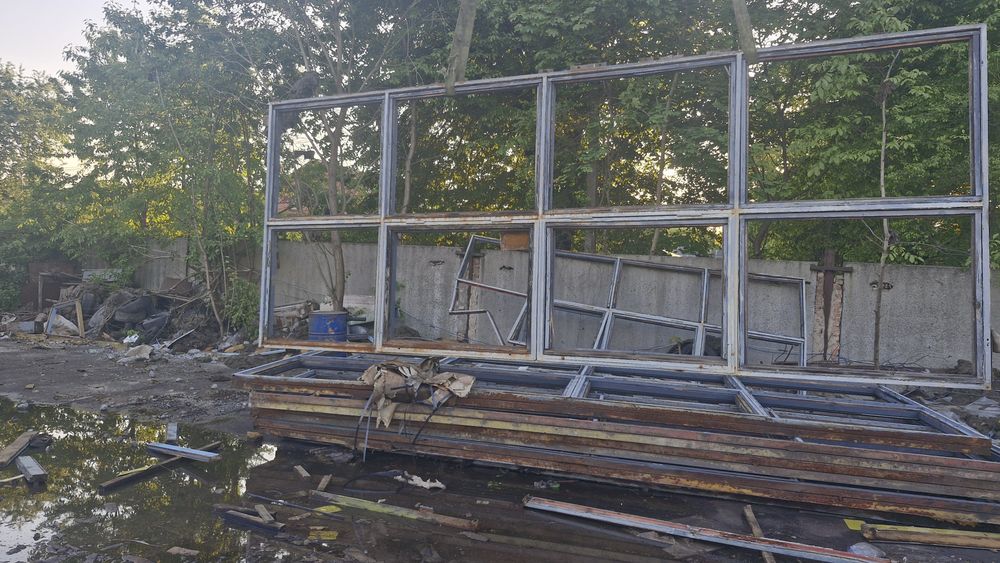 Гараж Теплиця скло ангар навіс