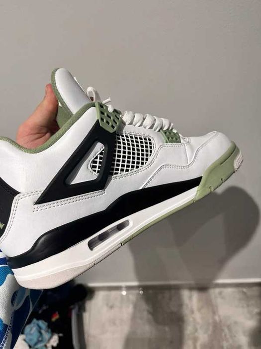 Jordan 4 Retro Seafoam 42 EU / 8,5US / 26,5 CM