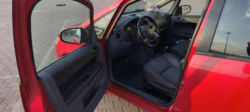 Mitsubishi Colt 1.3 автомат
