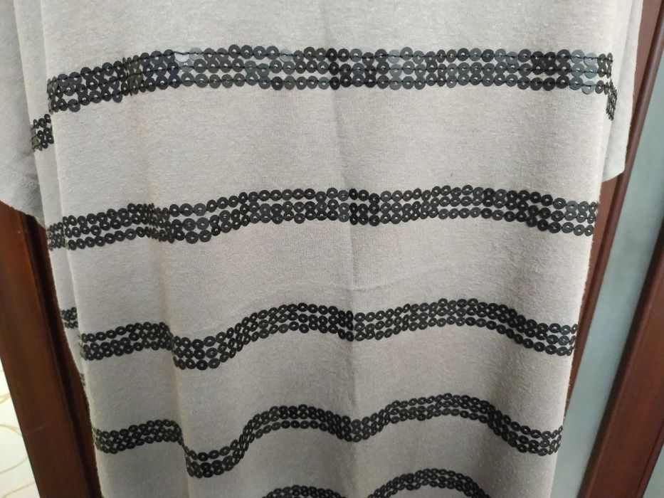 футболка Etam с паетками 62-66  большой размер ОБ 144