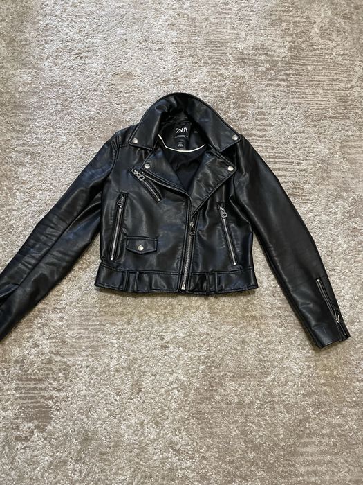 Чорна Косуха Zara