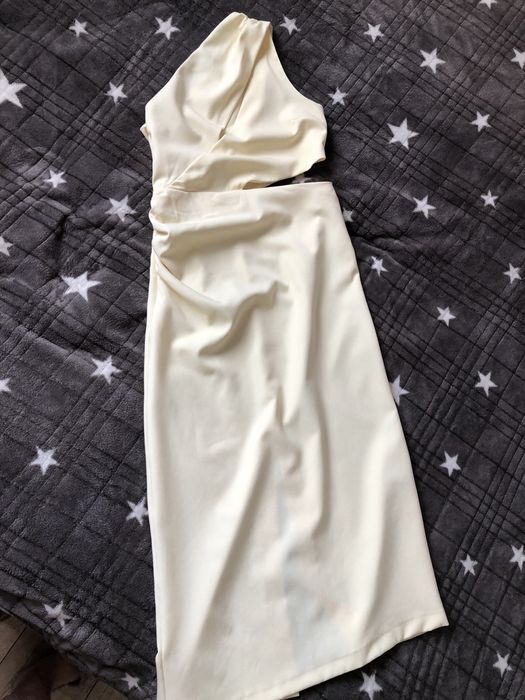 Красива сукня Zara