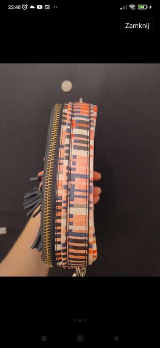 Mała kolorowa z kieszonkami