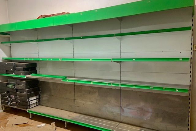 Móvel de Mercearias/ frutaria