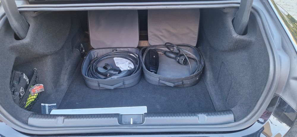 Mercedes-Benz  EQE 350