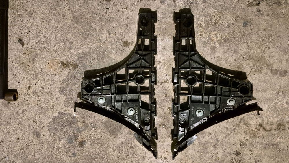 Guias Para-Choques Traseiro Audi A4 B5 Sedan 8D Facelift 1999 a 2001 Originais
