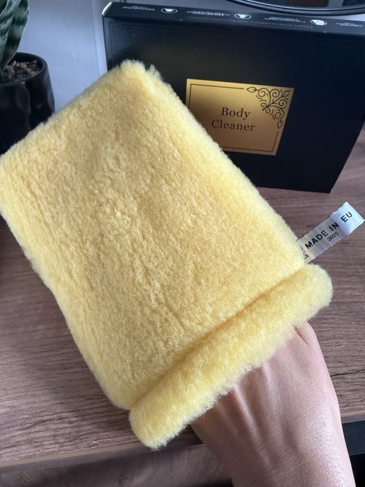 Body Cleaner rękawica do peelingu ciała.