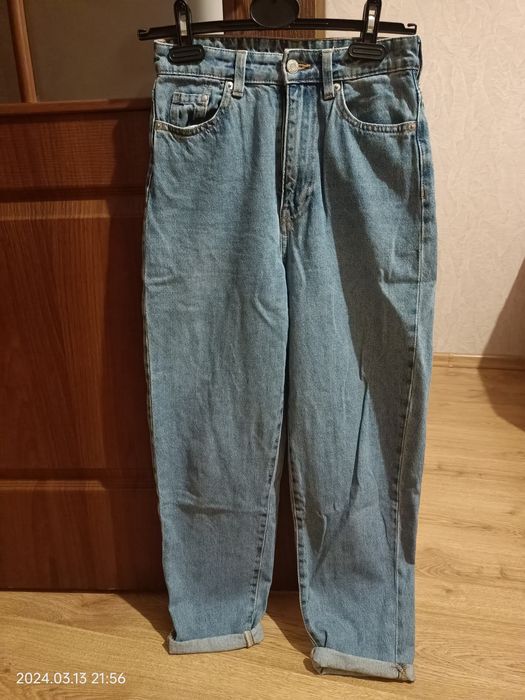 Джинси жіночі мом