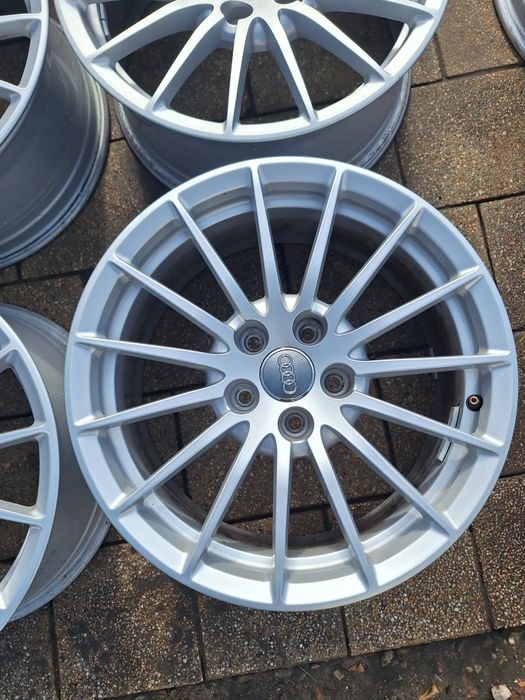 Alufelgi Audi A5 A4 b9 b8 17 cali 5x112