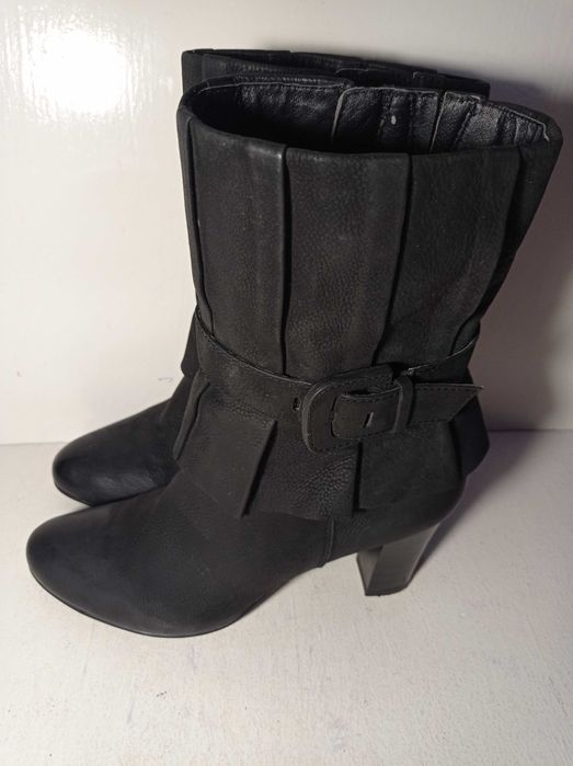 botki skórzane Caprice