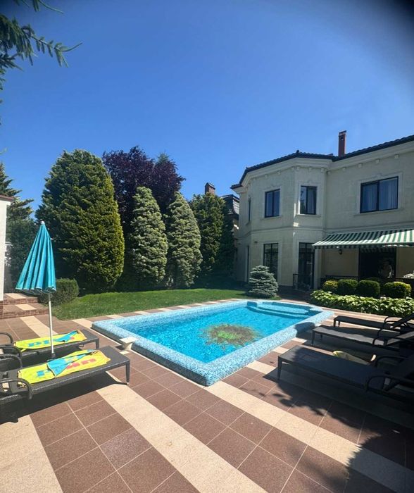 Готовый дом с бассейном на Фонтане, 5 минут до моря. ВИДЕО.