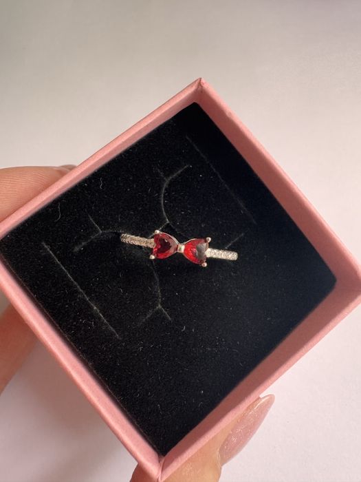 Каблучка Червоний бантик Пандора Pandora