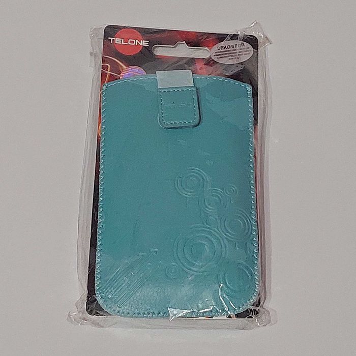 NOWE Etui na telefon - oryginalnie zapakowane. szer.8,4 cm wys.13,8