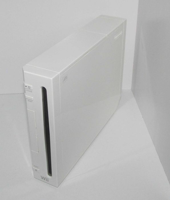 Nintendo Wii (sem cabos ou acessorios)