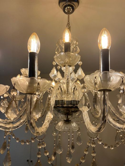 Candeeiro de teto com pingentes