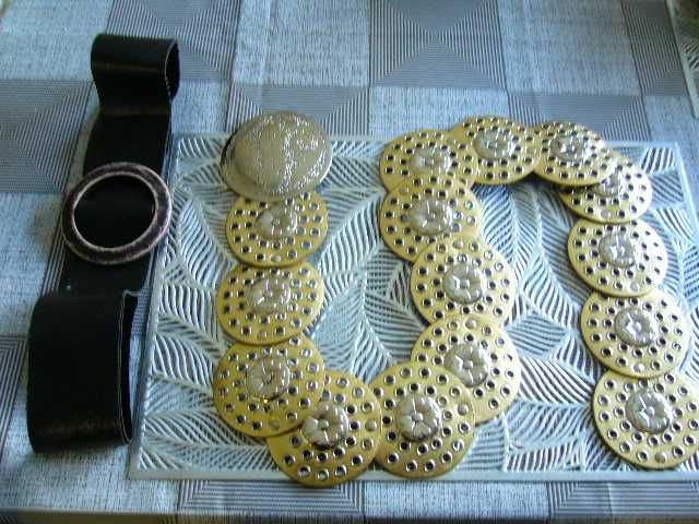 Ремінь жіночий вінтаж зі своєї колекції одним лотом