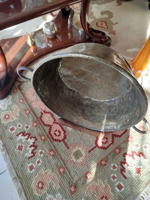 Taças/ Bacias em Latão