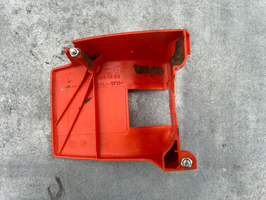 Osłona POKRYWA Cylindra DOLMAR PS 400 PS341 MAKITA DCS 341 DCS 400 (28