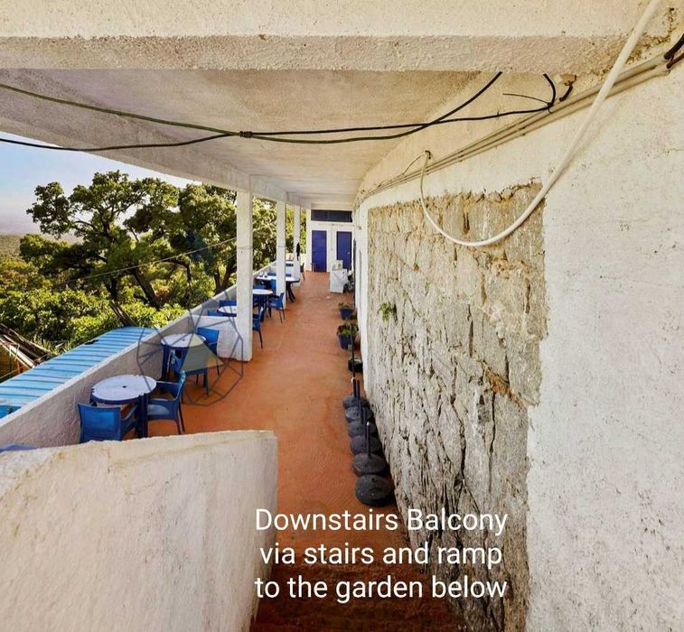 Fully Furnished Restaurant for sale Monchique Algarve Residencial Commercial business property