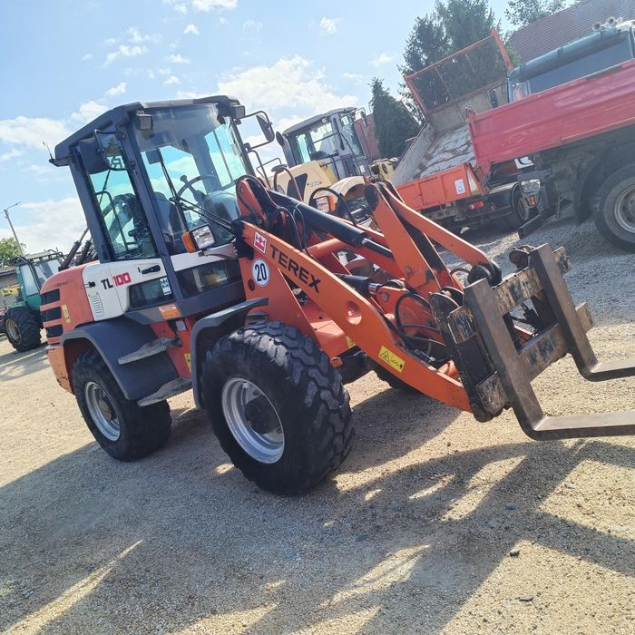 Maszyna budowlana ładowarka terex TL100
