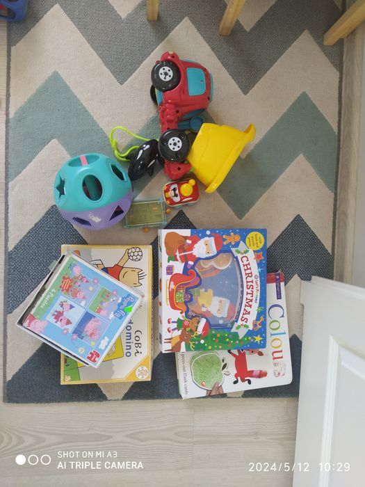 Zabawki bajki domino gry v tech autka Disney