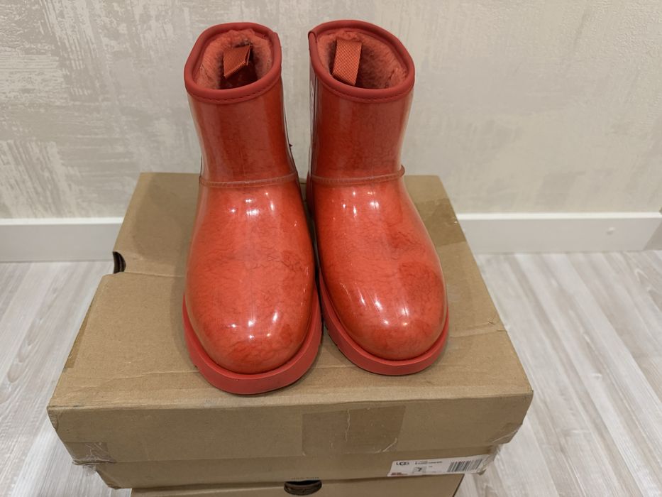UGG Clear Угги оригинал 38 размер!