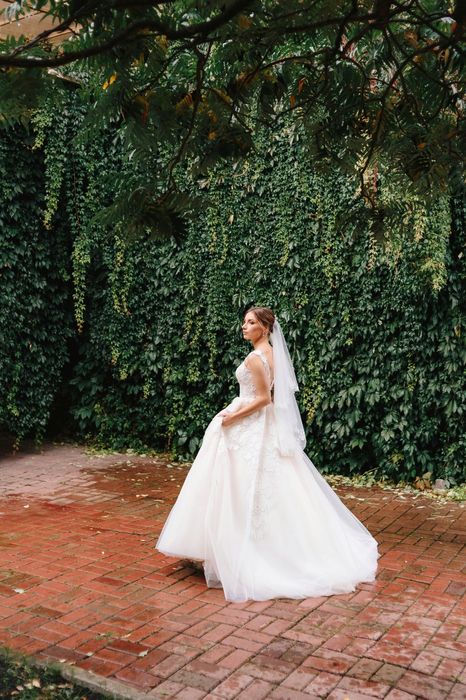 Весільна сукня Суми