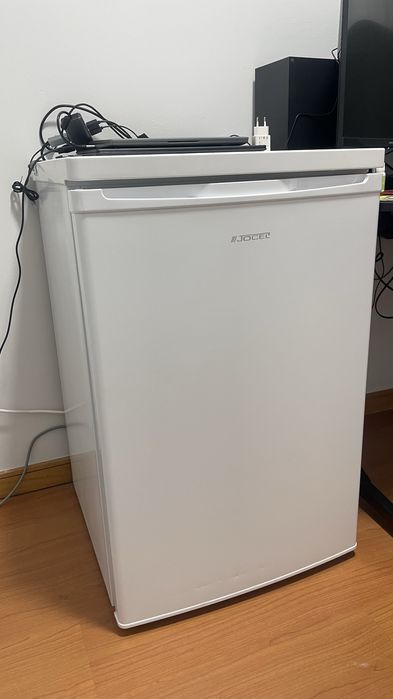 Mini Frigorifico JOCEL 109L