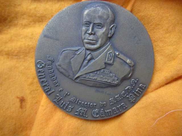 Medalha Instituto de Defesa Nacional General Luis Pina 1986