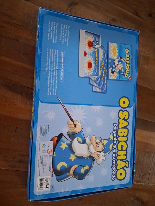 Jogo "O Sabichão" praticamente novo