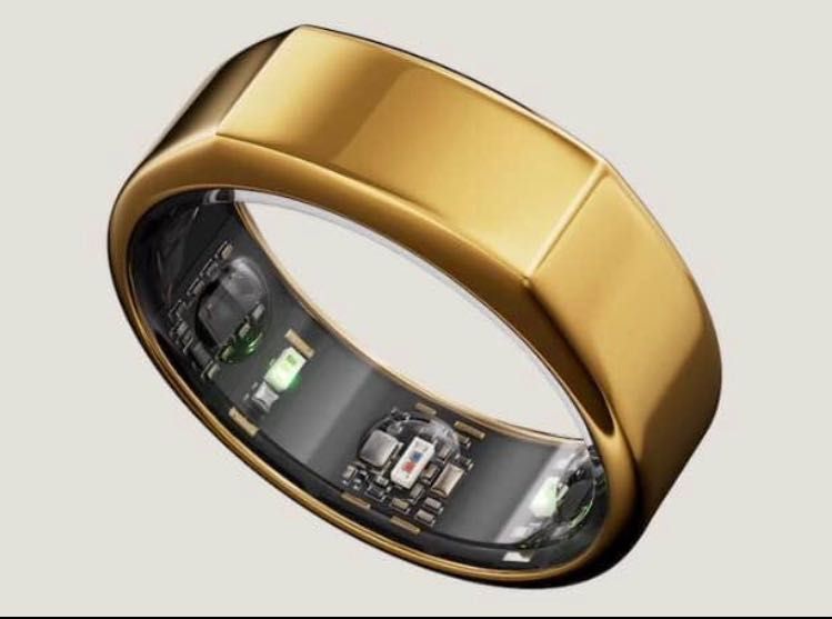 Oura Ring Gen 3 Gold Size 7 Lightly Used Charger Included