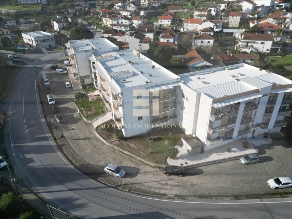 Apartamento T3 Parada de Todeia