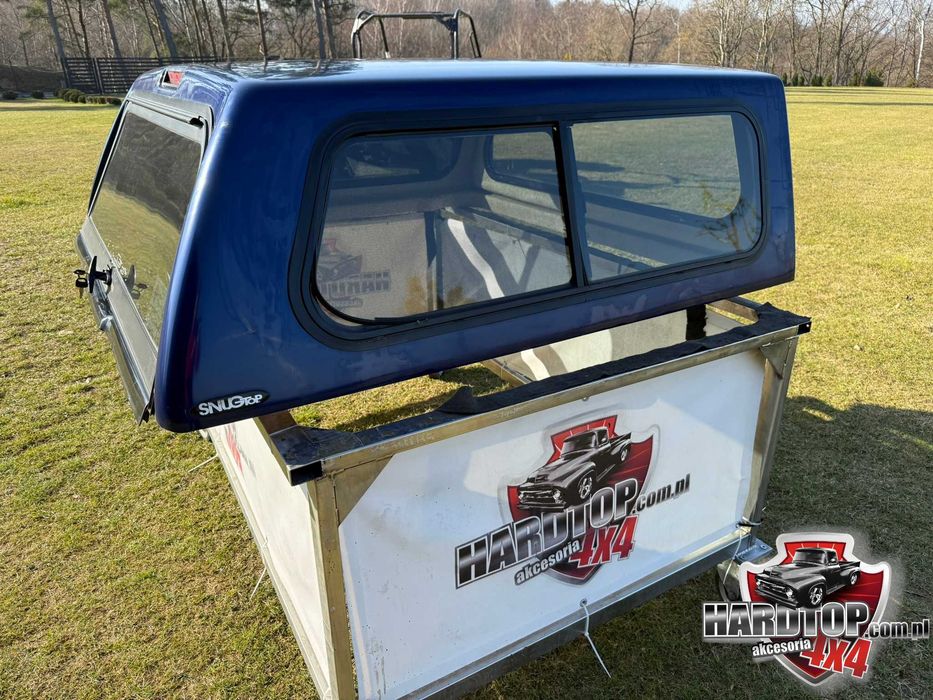 Zabudowa Paki Nissan Navara Snugtop D22 Hardtop Pick-Up
