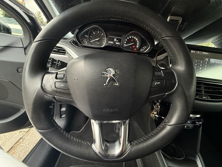 Peugeot 208 1.4 HDI Allure 68cv  excelente estado
