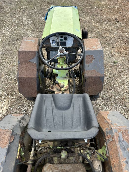 Trator articulado grillo 26 cv