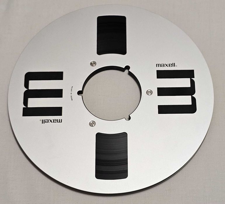 Maxell UD 35-180B 26,5 cm 1100m szpula aluminiowa  taśma backcoated #4