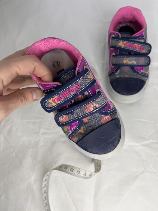 Кеди для дівчинки 23 розміру