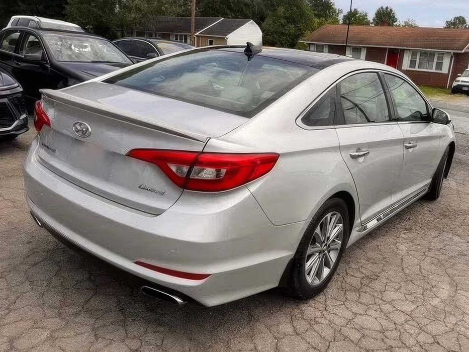 Hyundai Sonata Limited      2015