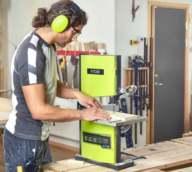 Ryobi Przewodowa Pilarka Taśmowa do Precyzyjnej Obróbki