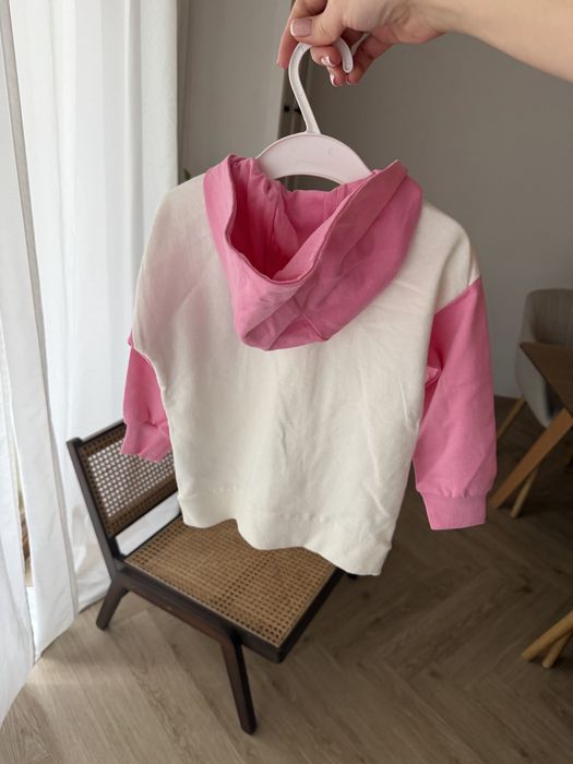 Nowa bluza zapinana na guziki z kapturem