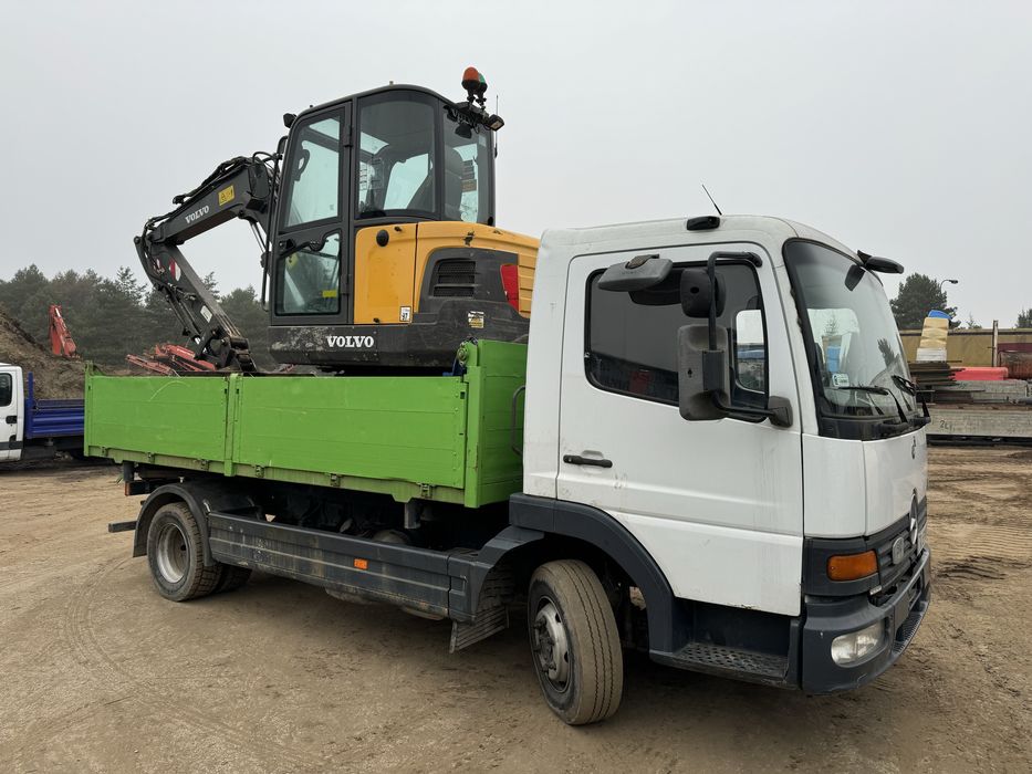 Wynajem koparki minikoparki Walec Zwyżka  Wywrotka Koparka Spychacz