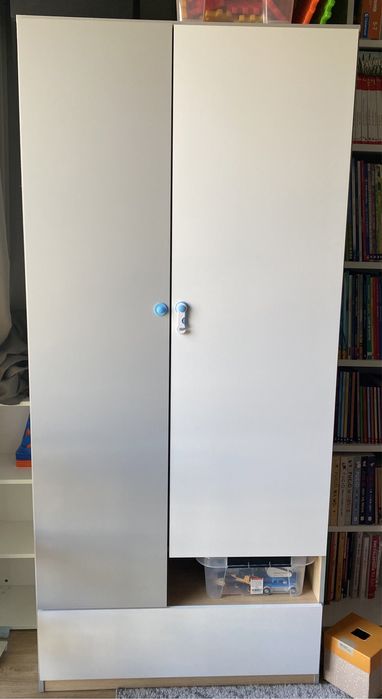 Szafa black red white 200x90x55 (WxSxG)