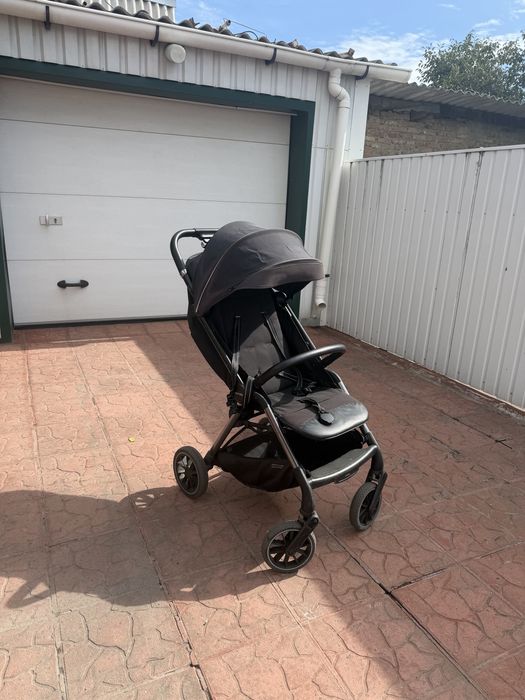 Продам коляску CARRELLO Delta