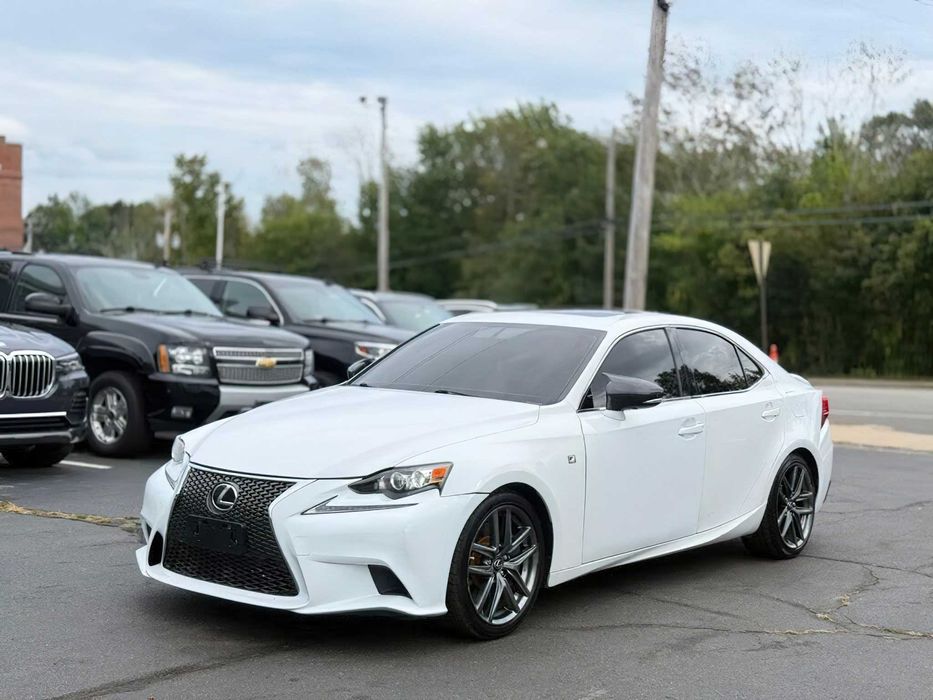 Lexus IS 300      2016