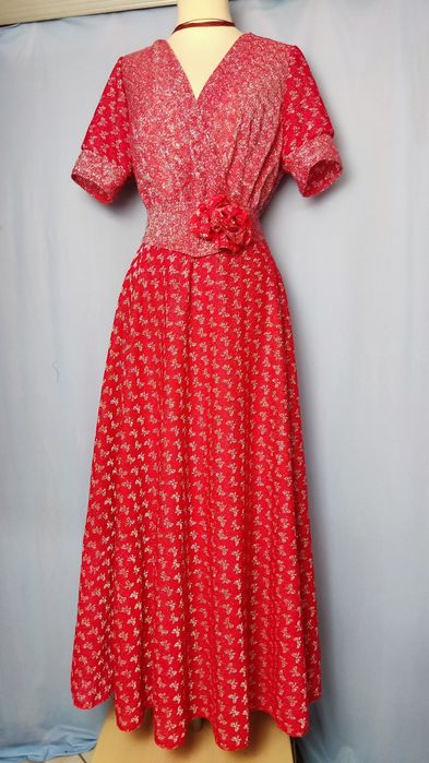 Sukienka na wesele brokatowa. na Sylwestra, karnawał roz. 40/42/44