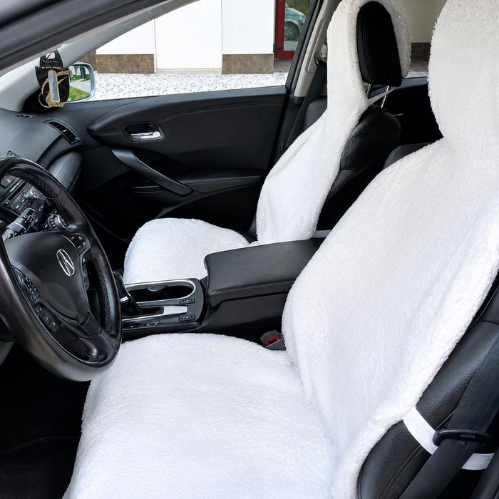 Продам власний автомобіль Akura RDX