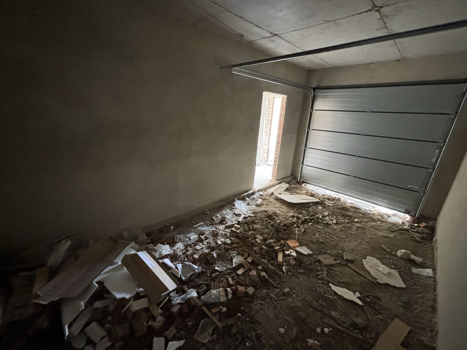 Продається таунхаус 135м².Ділянка 2сот. Угорники. Сирець. Комунікації