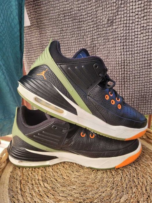 Jordan Max Aura 5– Rozmiar 45 EU