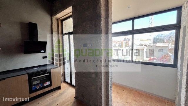 ESTÚDIO | C/ Mezzanine e Varanda | BONFIM