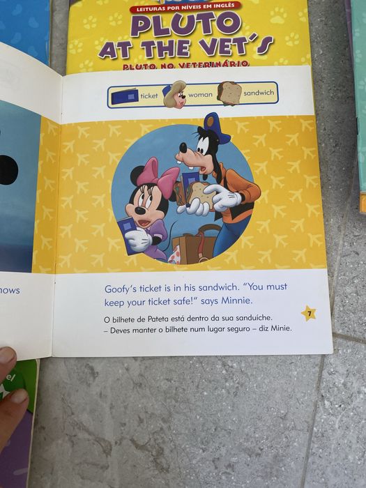 Livros de leitura Inglês para crianças Disney